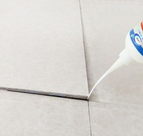 文登瓷砖空鼓维修公司分享卫生间瓷砖脱落的原因可能有以下几点